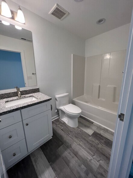 More Photos Of 191-199 Charter Dr, Longs Apartments For Sale