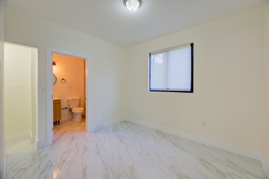 More Photos Of 742 NW 70th St, Miami Apartments For Sale