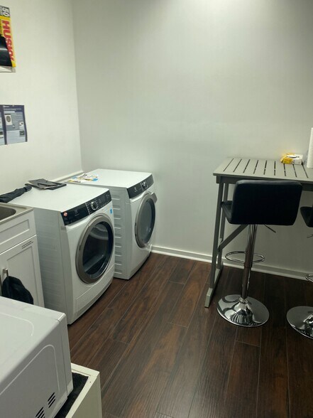 More Photos Of 201 W Canton Ave, Winter Park Medical For Lease