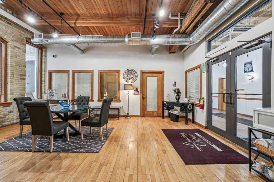 More Photos Of 134 Main St, Racine Apartments For Sale