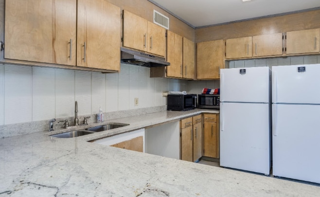 More Photos Of 112 Hunting Creek Rd, Hopkins Specialty For Sale