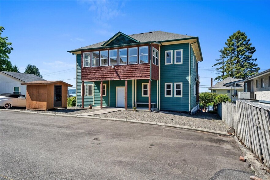 More Photos Of 829 2nd St, Mukilteo Office Residential For Sale