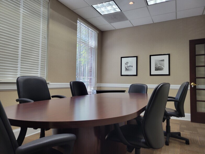 More Photos Of 3 Clark Summit Dr, Bluffton Office For Lease