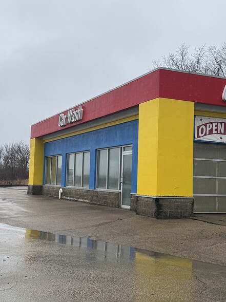 More Photos Of E7487 WI-110 Hwy, Fremont Carwash For Sale