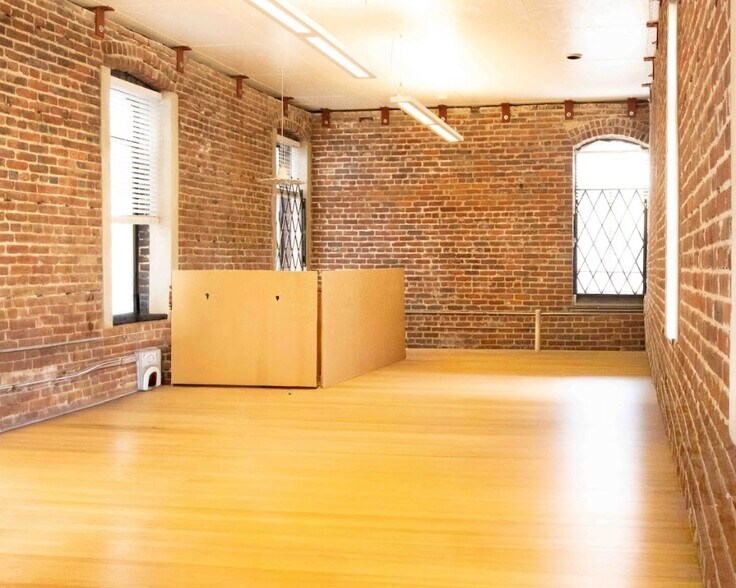 More Photos Of 165 10th St, San Francisco Office For Lease