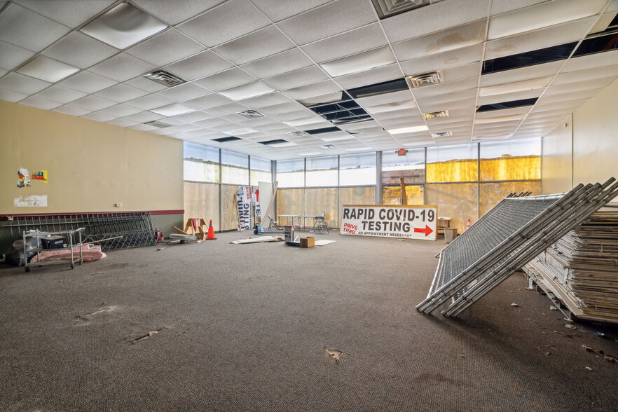 More Photos Of 5052-5056 City Ave, Philadelphia Freestanding For Lease