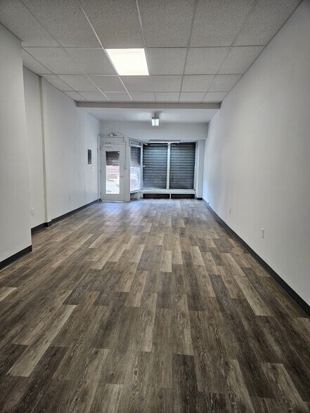 More Photos Of 237 Lyons Ave, Newark Storefront Retail Residential For Lease