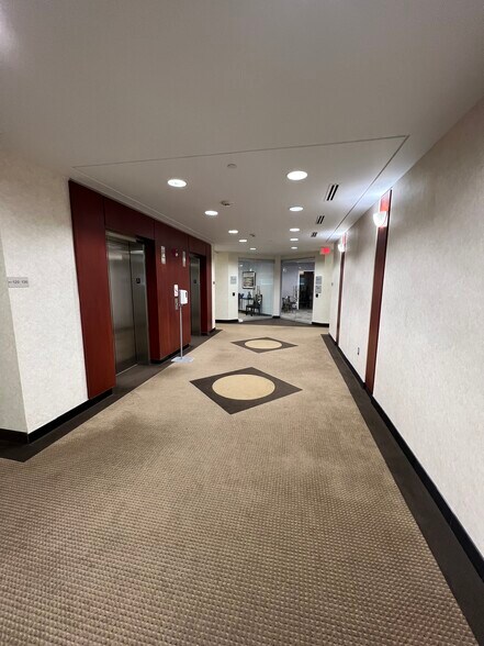 More Photos Of 12359 Sunrise Valley Dr, Reston Office For Lease