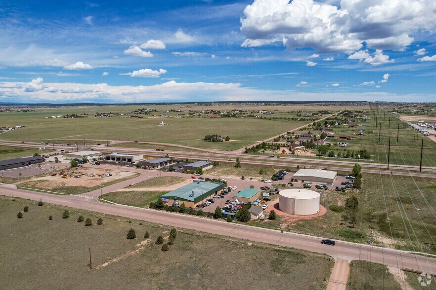 More Photos Of 10755-10759 Maltese Pt, Peyton Warehouse For Sale