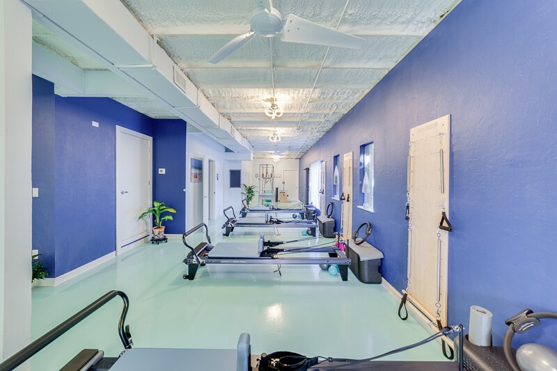 Primary Photo Of 1570 Colonial Blvd, Fort Myers Medical For Lease