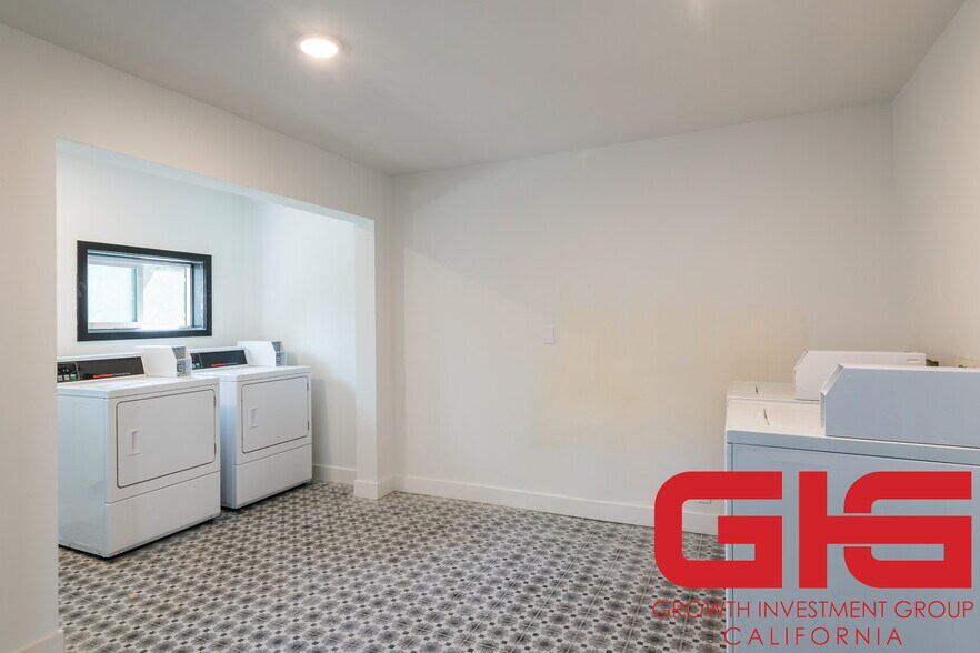 More Photos Of 262 N Los Robles Ave, Pasadena Apartments For Sale