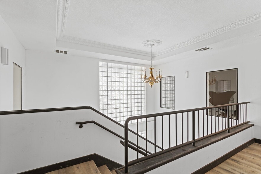 More Photos Of 23104 S Normandie Ave, Torrance Warehouse For Sale