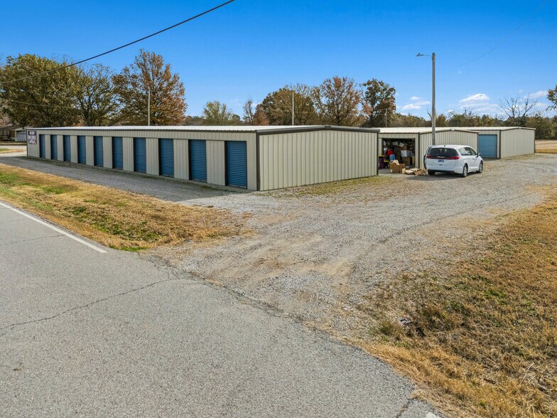 More Photos Of 00000 Katy st, Scammon Self Storage For Sale
