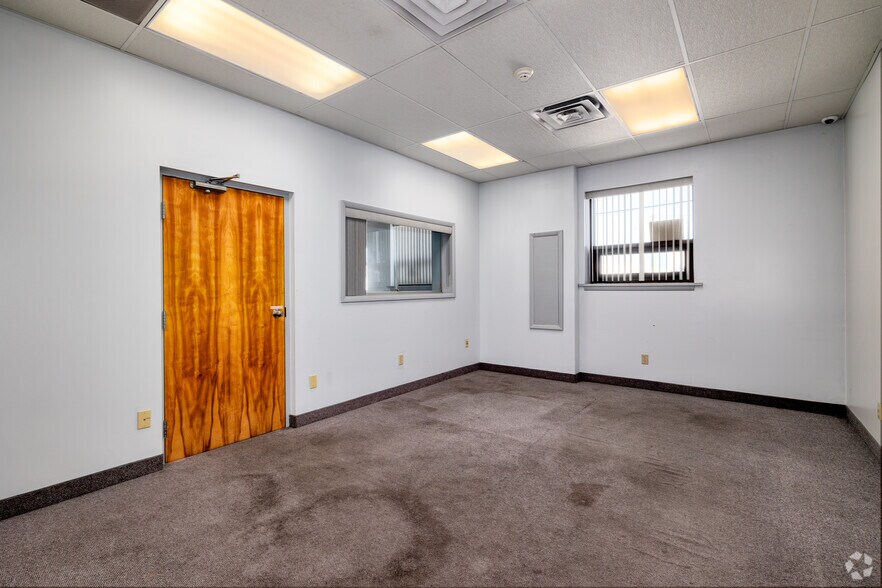 More Photos Of 1300 Wheaton Ave, Millville Unknown For Sale