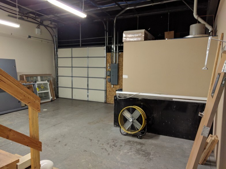 More Photos Of 1918 E 23rd St, Lawrence Storefront Retail Office For Sale