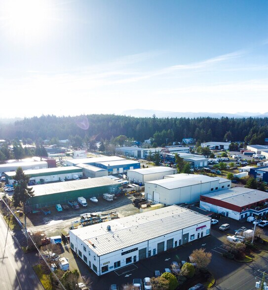 More Photos Of 1139 Franklin's Gull Rd, Parksville Warehouse For Sale