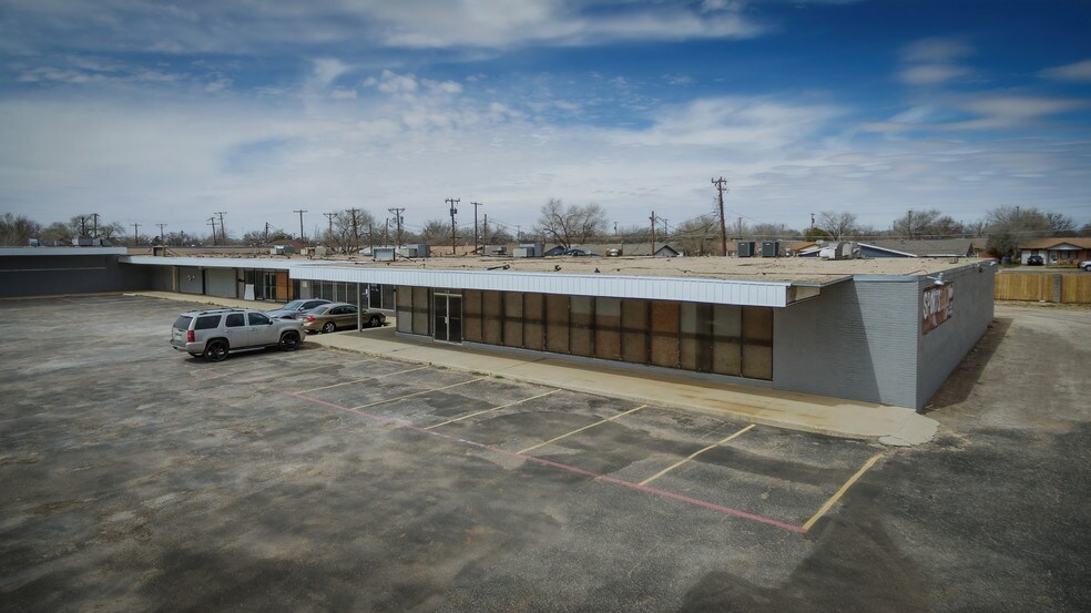 More Photos Of 1805 Parkway Dr, Lubbock Unknown For Lease