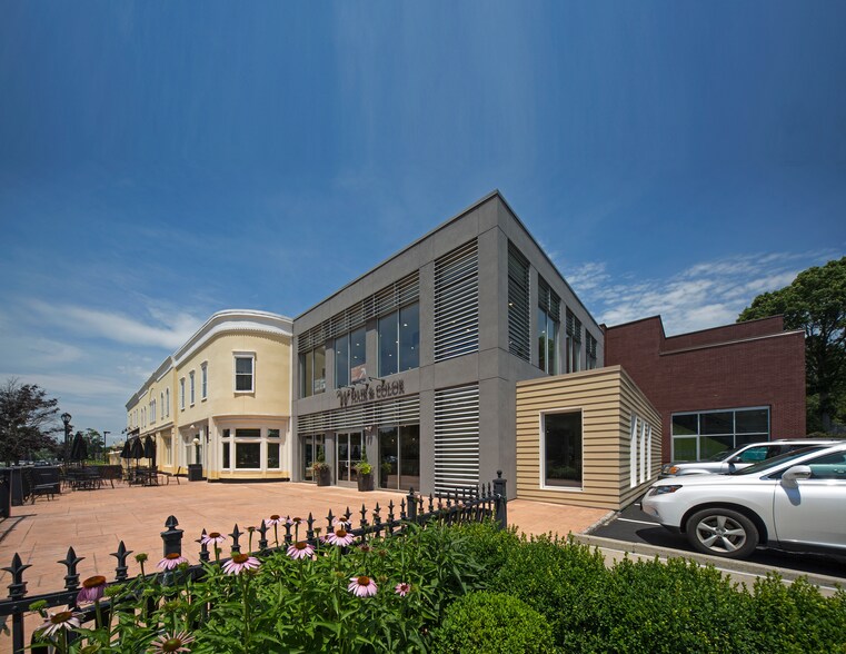 More Photos Of 1365 Post Rd E, Westport General Retail For Lease