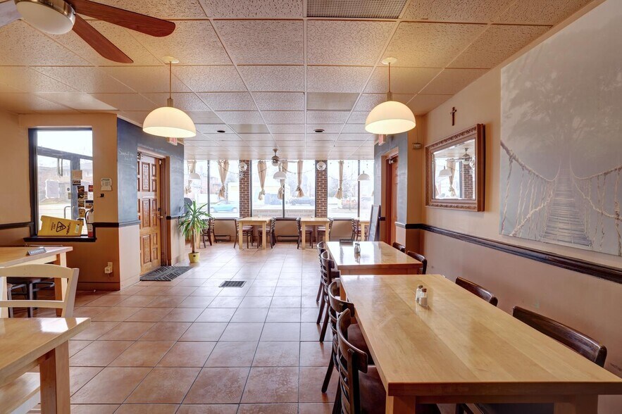 More Photos Of 448 Browns Line, Toronto Restaurant For Sale