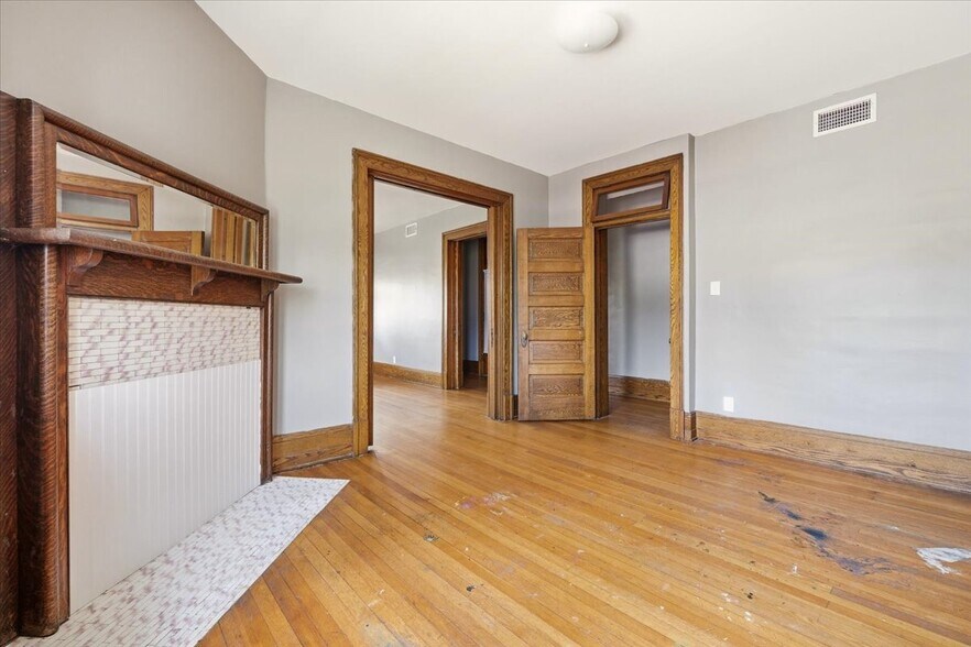 More Photos Of 283 Park Ave W, Mansfield Apartments For Sale