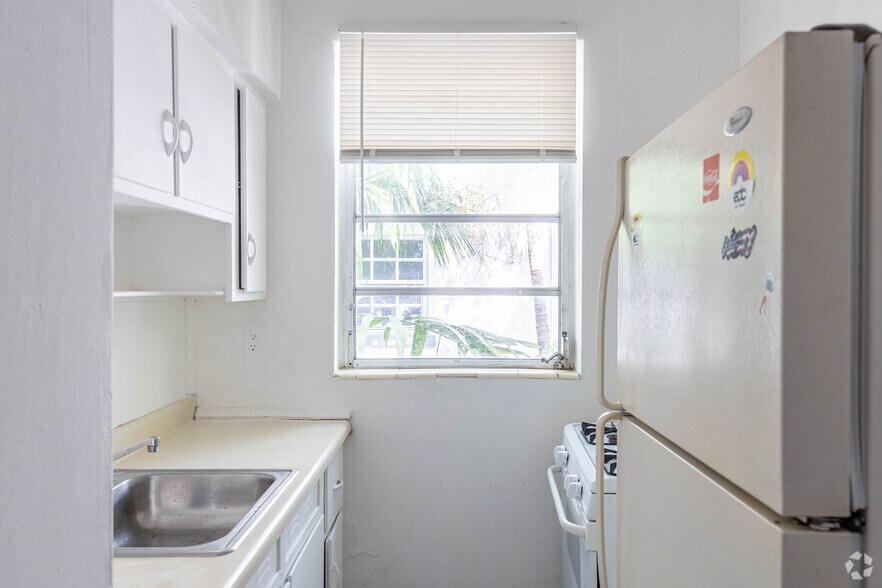 More Photos Of 1115 Euclid Ave, Miami Beach Apartments For Sale
