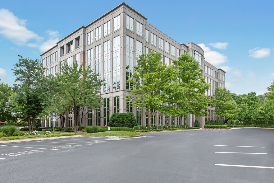 More Photos Of 3097 Satellite Blvd, Duluth Office For Lease