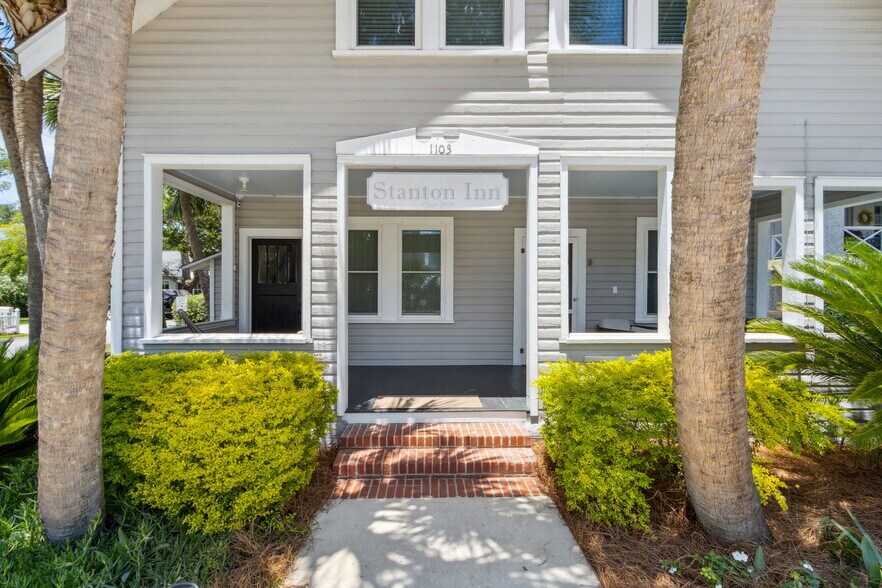 More Photos Of 1103 Ocean Blvd, Saint Simons Island Apartments For Sale