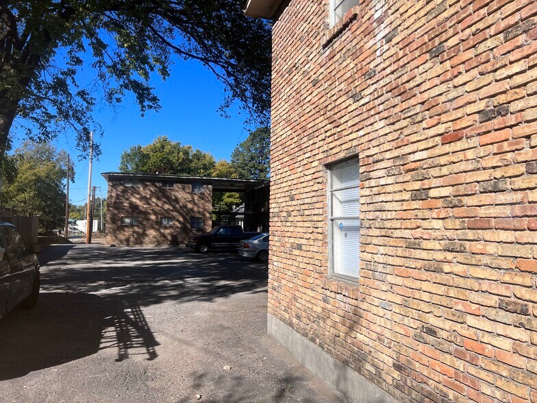 More Photos Of 1350 Willie Mitchell, Memphis Apartments For Sale