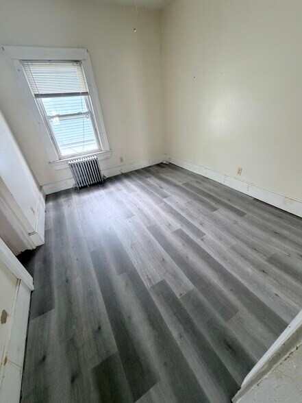 More Photos Of 41 Atlantic St, Keyport Apartments For Sale