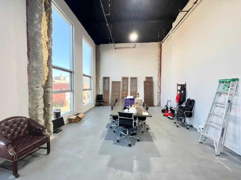 More Photos Of 84 14th St, Brooklyn Office For Lease