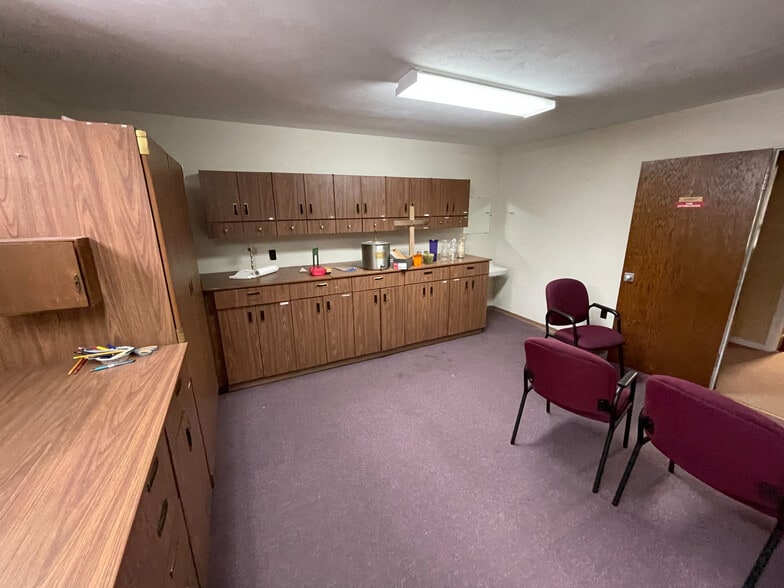 More Photos Of 232 S Home Ave, Pittsburgh Specialty For Sale