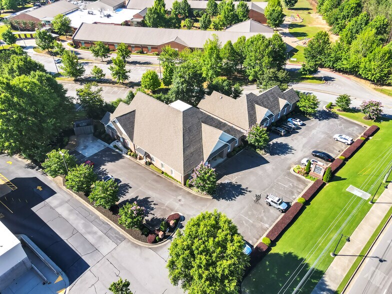 More Photos Of 4385 Kimball Bridge Rd, Alpharetta Medical For Lease