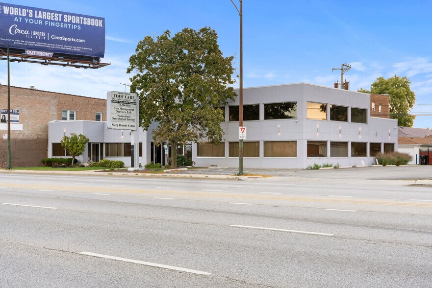More Photos Of 5241 S Cicero Ave, Chicago Medical For Lease