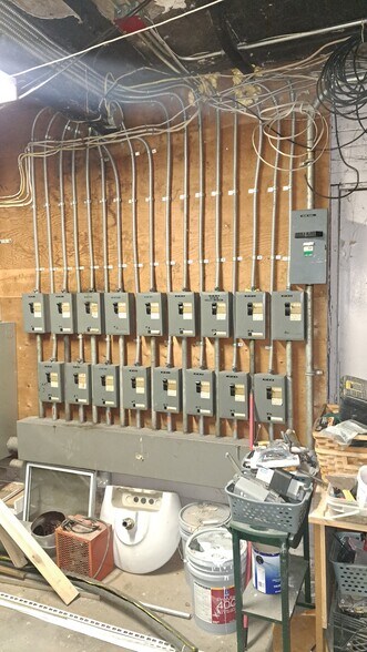 More Photos Of 109 Pembroke St, Toronto Apartments For Sale