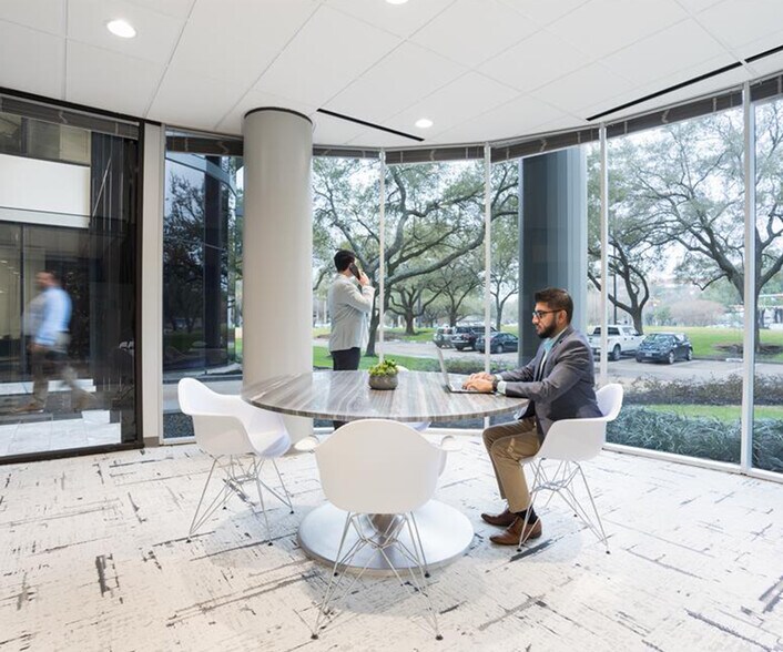 More Photos Of 11011 Richmond Ave, Houston Coworking Space