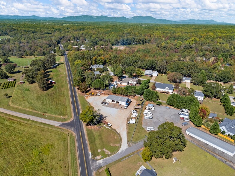 More Photos Of 3808 N Highway 14, Greer Service For Sale