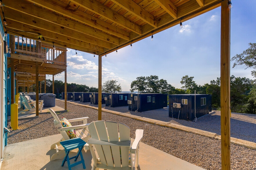 More Photos Of 420 Simon Crest, Canyon Lake Hospitality For Sale