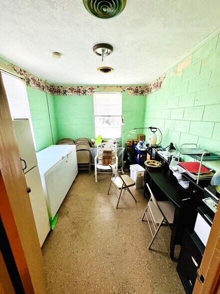 More Photos Of 1838 Gordon Ave, Yazoo City Religious Facility For Sale