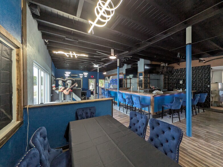 More Photos Of 99202 Overseas Hwy, Key Largo Hotel For Sale