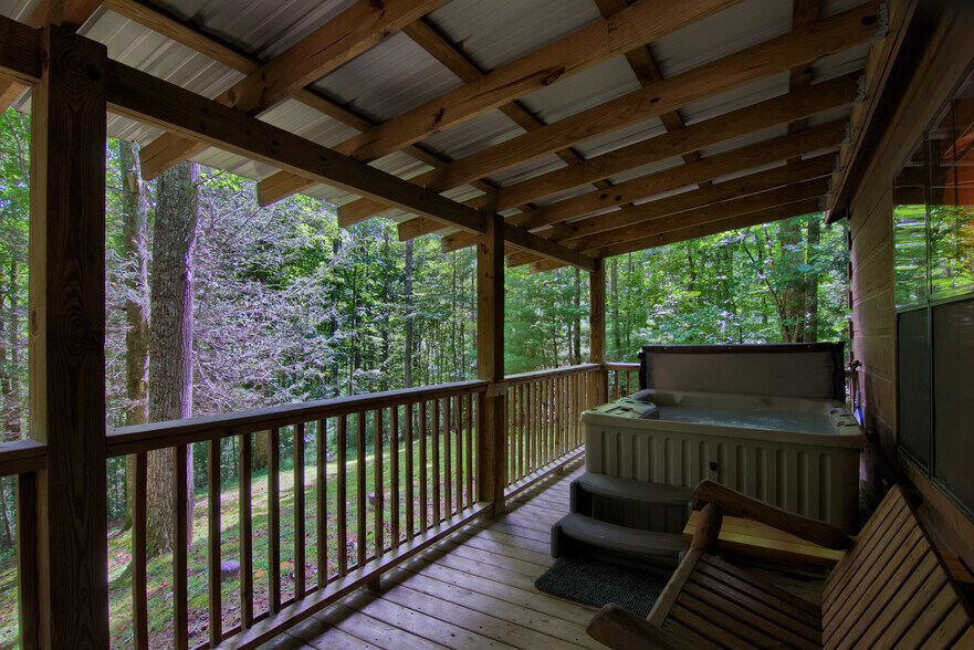 More Photos Of 5830 NC 209 Hwy, Hot Springs Specialty For Sale