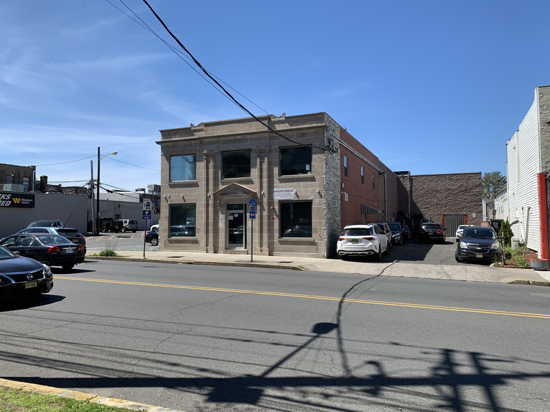 Primary Photo Of 19 E Elizabeth Ave, Linden Showroom For Sale