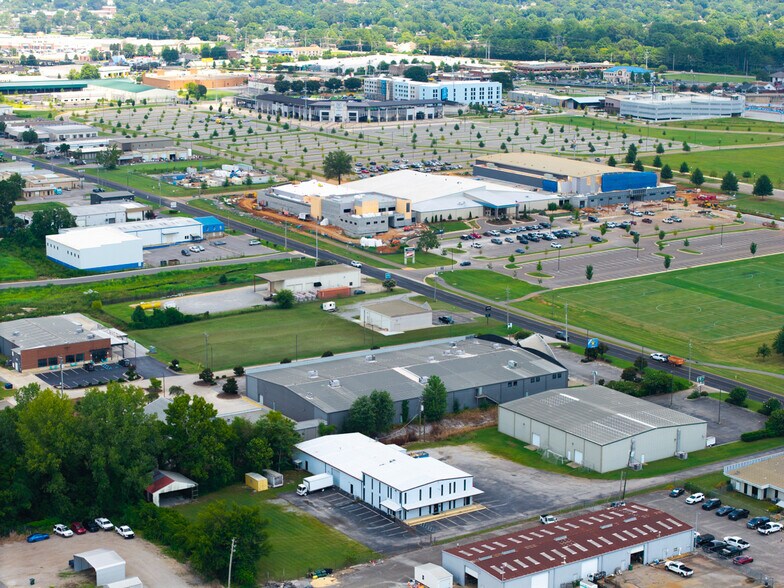 More Photos Of 3240 Leeman Ferry Rd SW, Huntsville Distribution For Sale