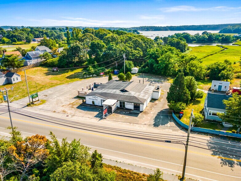 More Photos Of 270 Onset Ave, East Wareham Restaurant For Sale