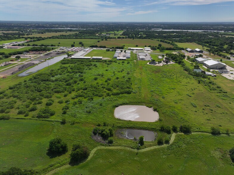 More Photos Of 1312 Weatherford Hwy, Granbury Land For Sale