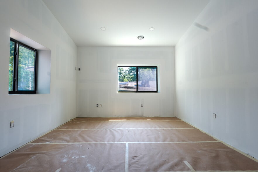 More Photos Of 1341 Central St, Leominster Flex For Lease