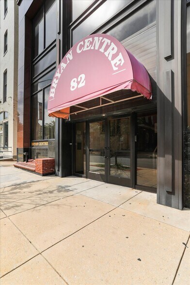 More Photos Of 82 W Washington St, Hagerstown Office For Sale