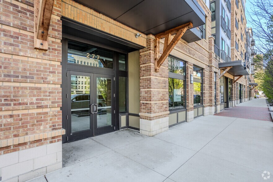 More Photos Of 265 E State St, Columbus Apartments For Lease