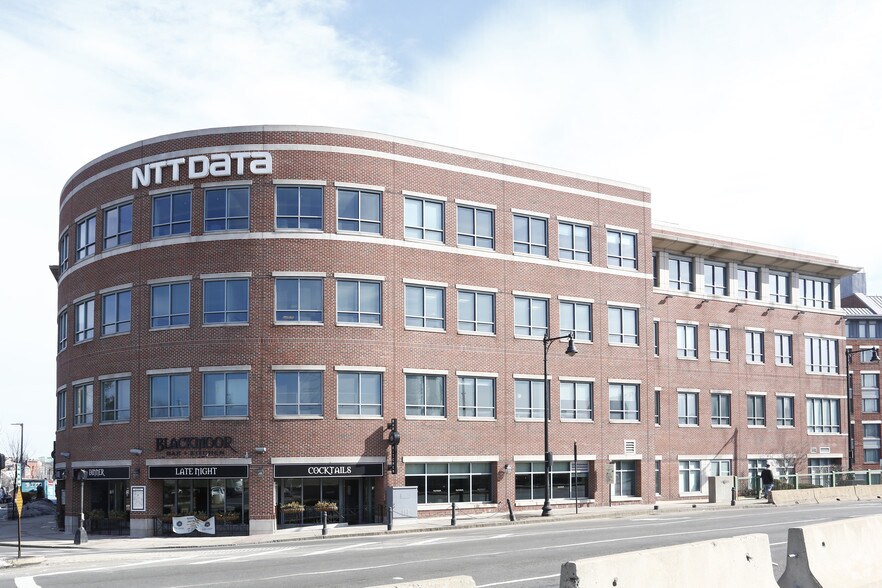 More Photos Of 100 City Sq, Charlestown Office For Lease