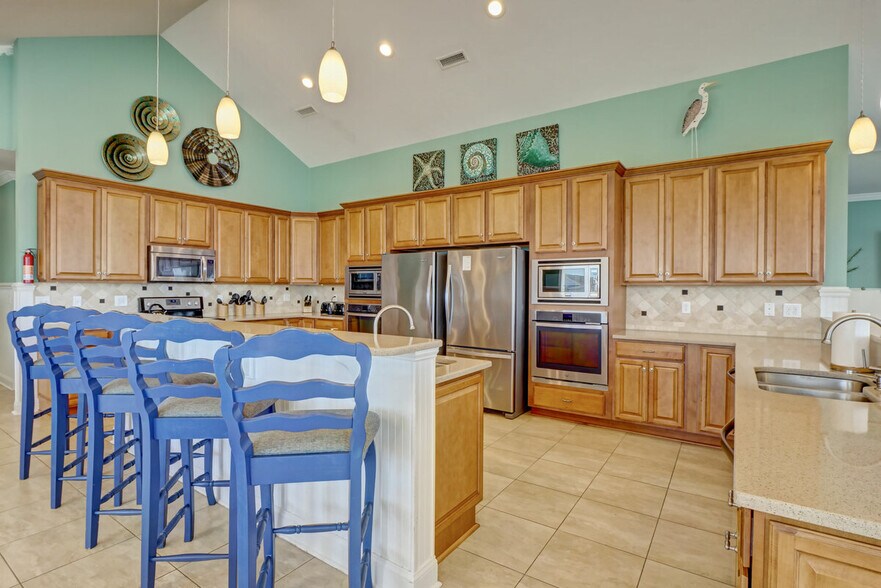 More Photos Of 2068 New River Inlet Rd, North Topsail Beach Apartments For Sale