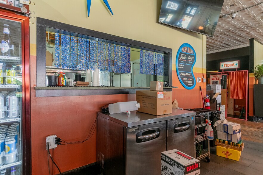 More Photos Of 1804 E Main St, Chattanooga General Retail For Sale